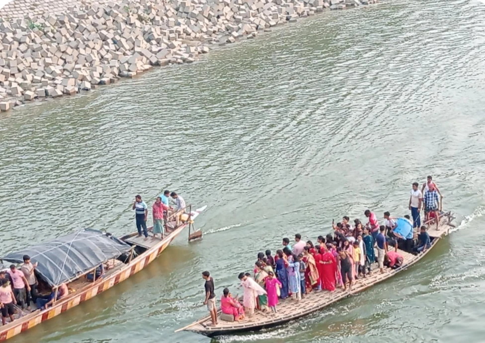 আত্রাই নদীতে পড়ে নিখোঁজের ২১ ঘণ্টা পর বৃদ্ধের মরদেহ উদ্ধার!